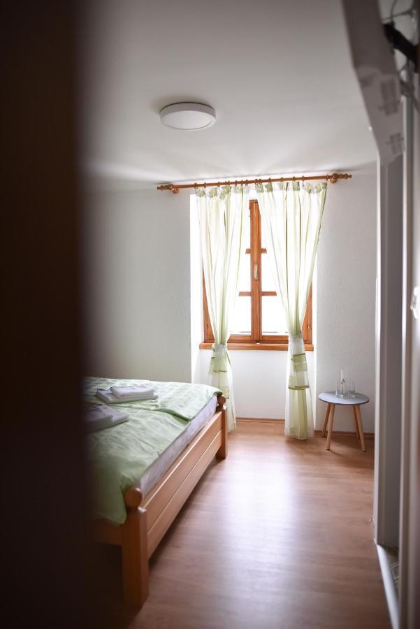 Luka'S Amber Rooms In The Center Of Trogir Eksteriør bilde